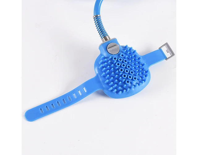 Manguera Con Cepillo Para Mascotas - Limpieza y Masaje en Un Solo Paso